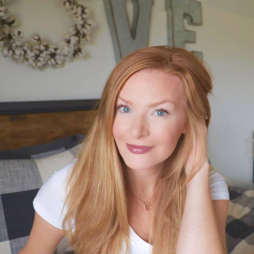 Meet your Posher, Caitlin